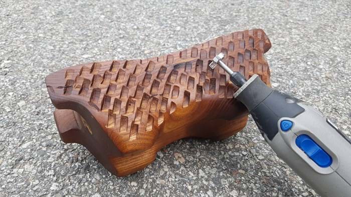 انتخاب بهترین ابزار برقی برای کنده کاری روی چوب